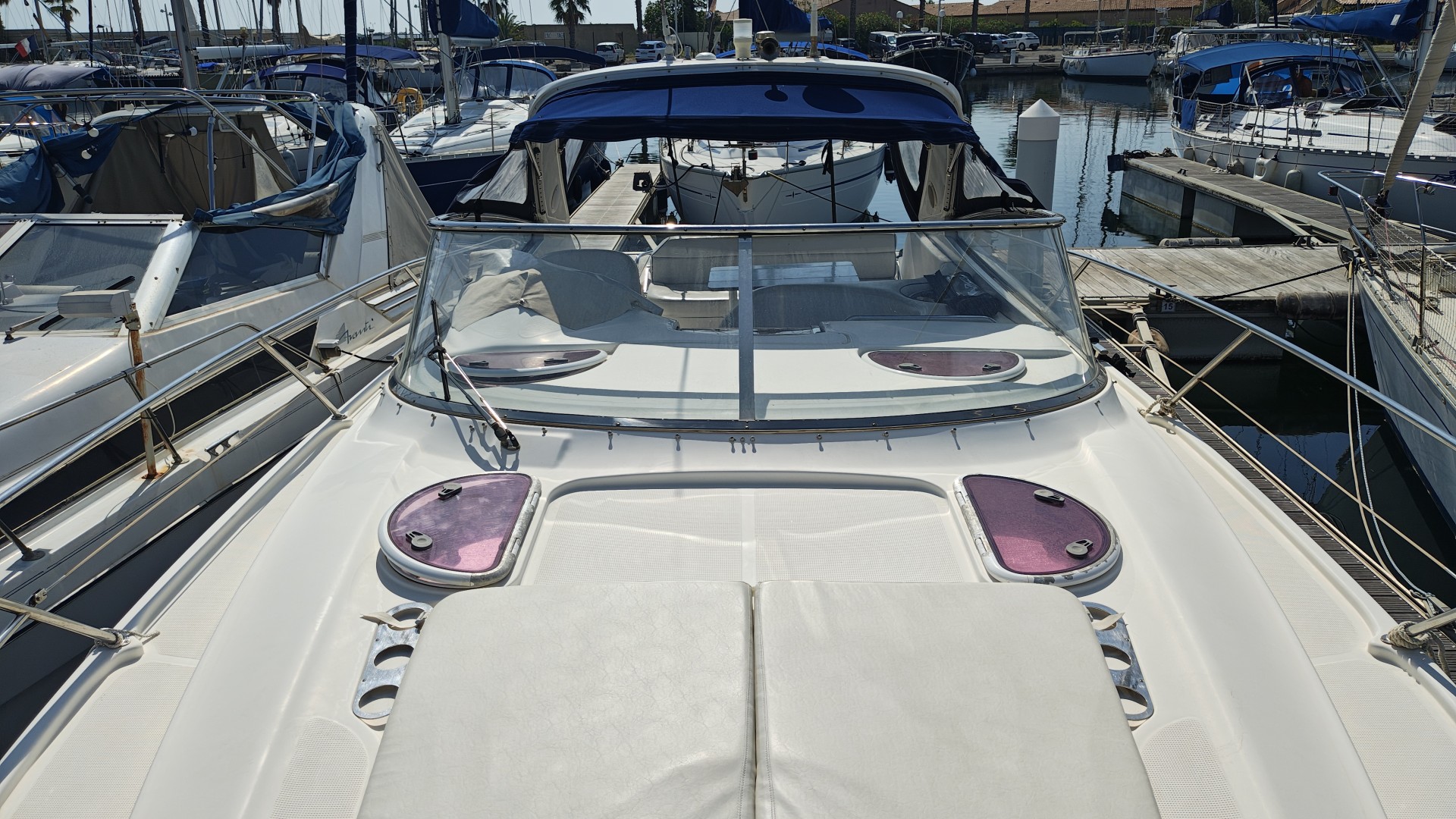 BAVARIA - 33 SPORT à vendre