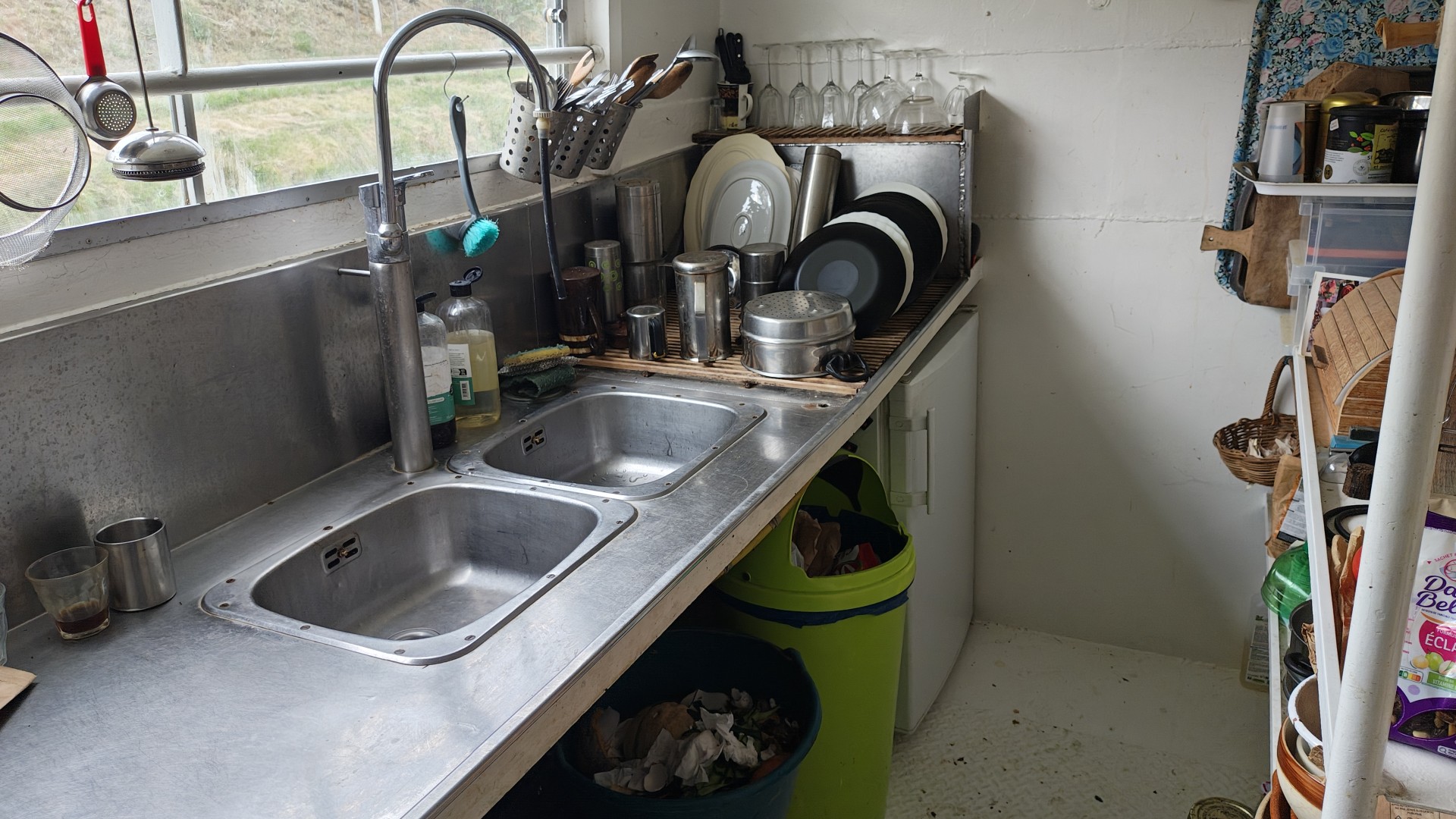 Chantier ALKMAR - Peniche 28 m à vendre