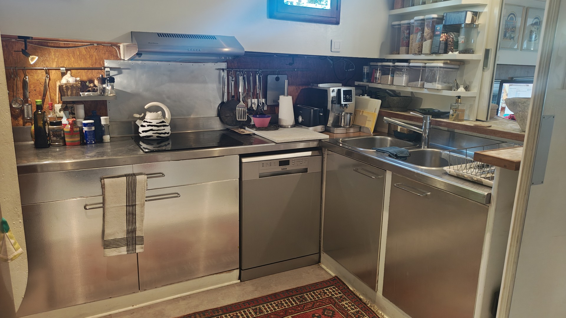 Chantier MICHAUT - Peniche 29.37m à vendre