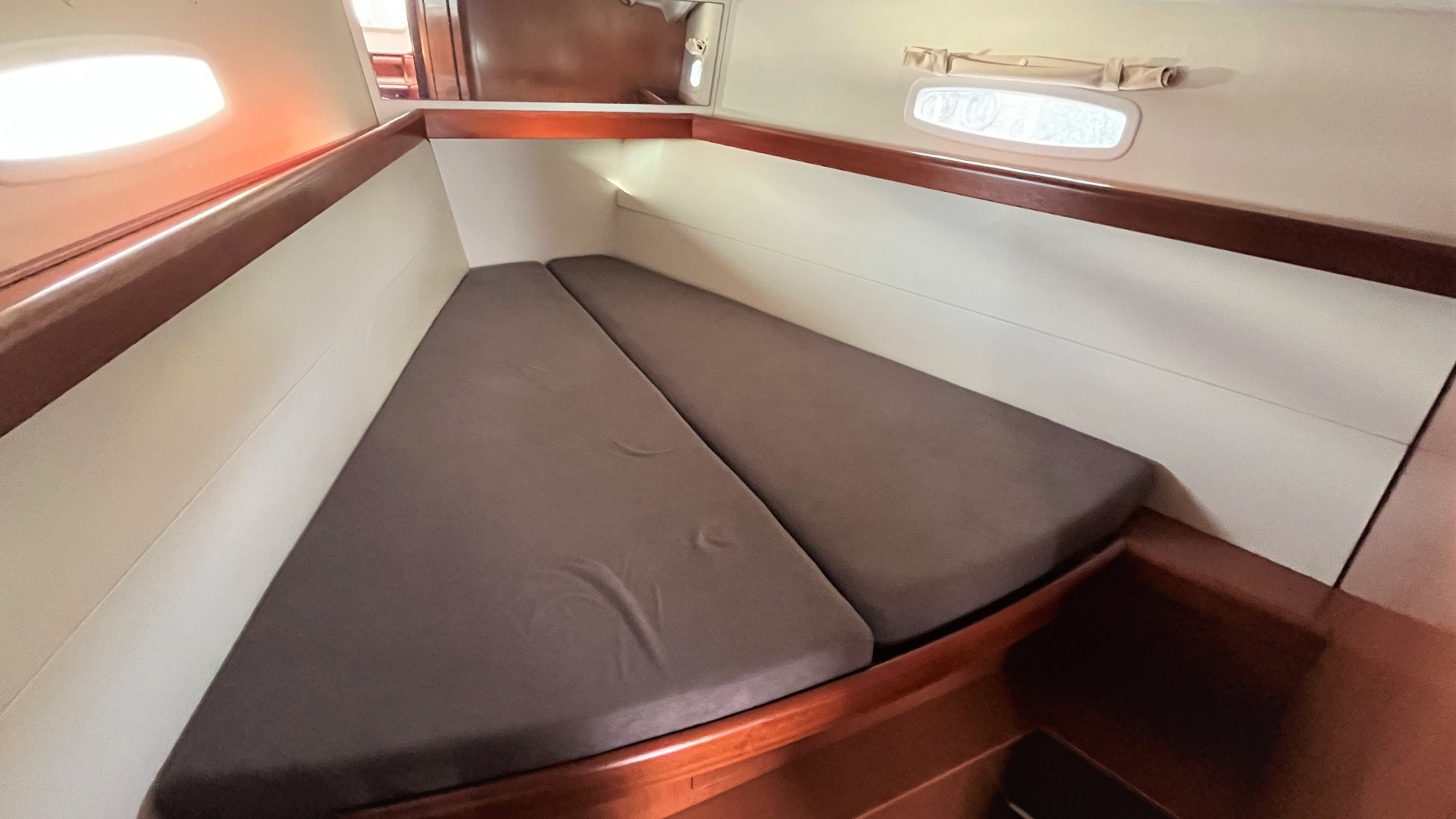 BENETEAU - OCEANIS 43 à vendre