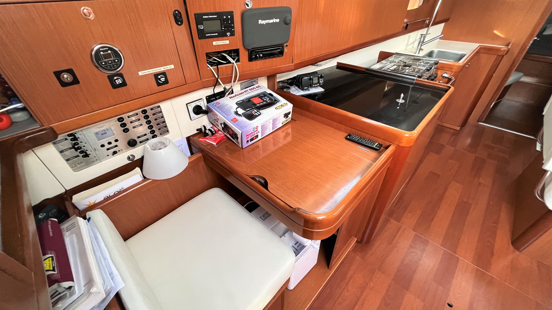 BENETEAU - OCEANIS 43 à vendre