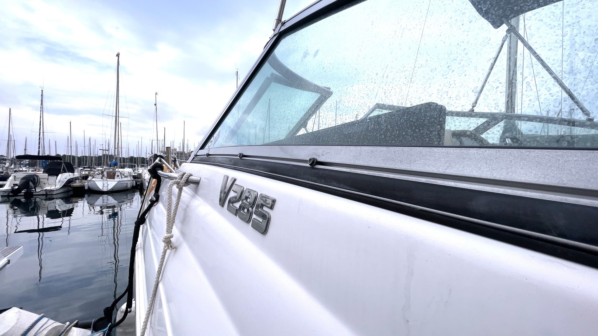 FOUR WINNS - 258 VISTA à vendre