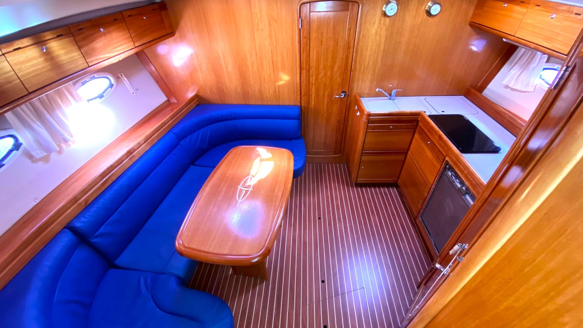 BAVARIA - 37 SPORT HT à vendre