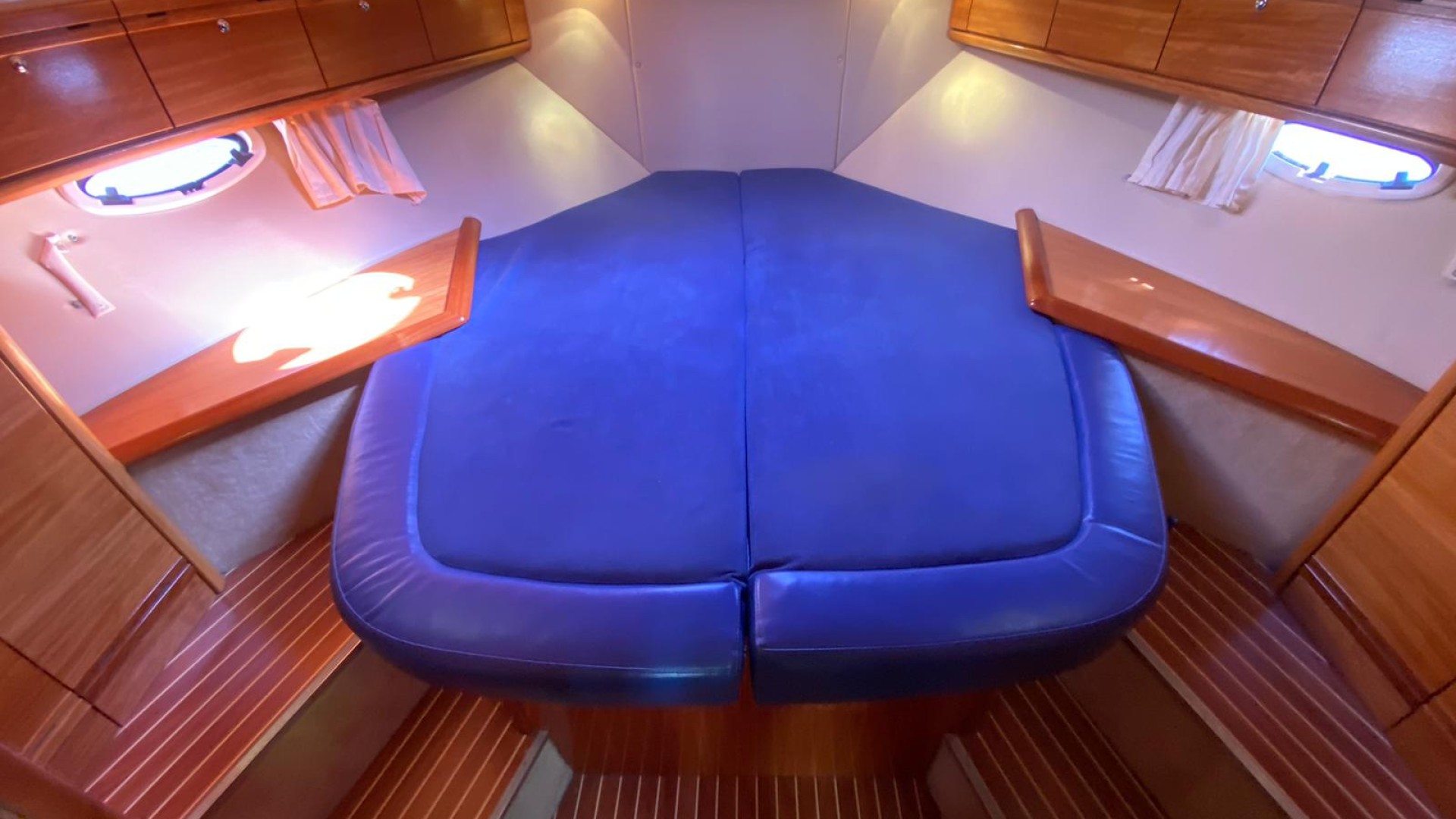 BAVARIA - 37 SPORT HT à vendre