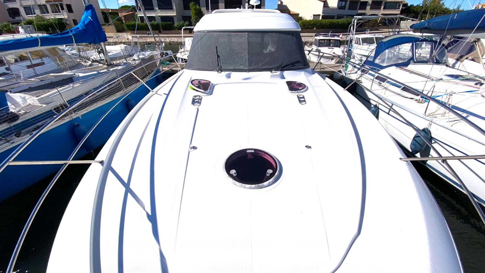 BAVARIA - 37 SPORT HT à vendre