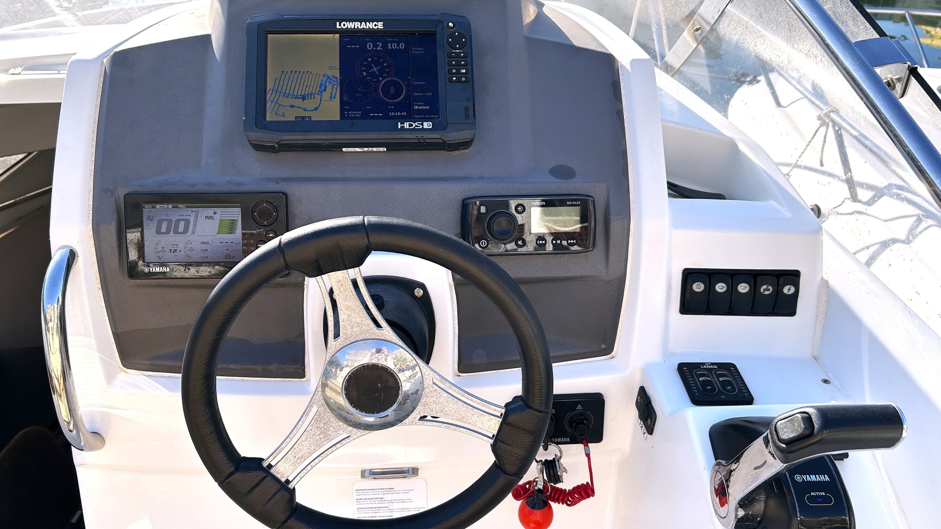 JEANNEAU - CAP CAMARAT 8,5WA à vendre