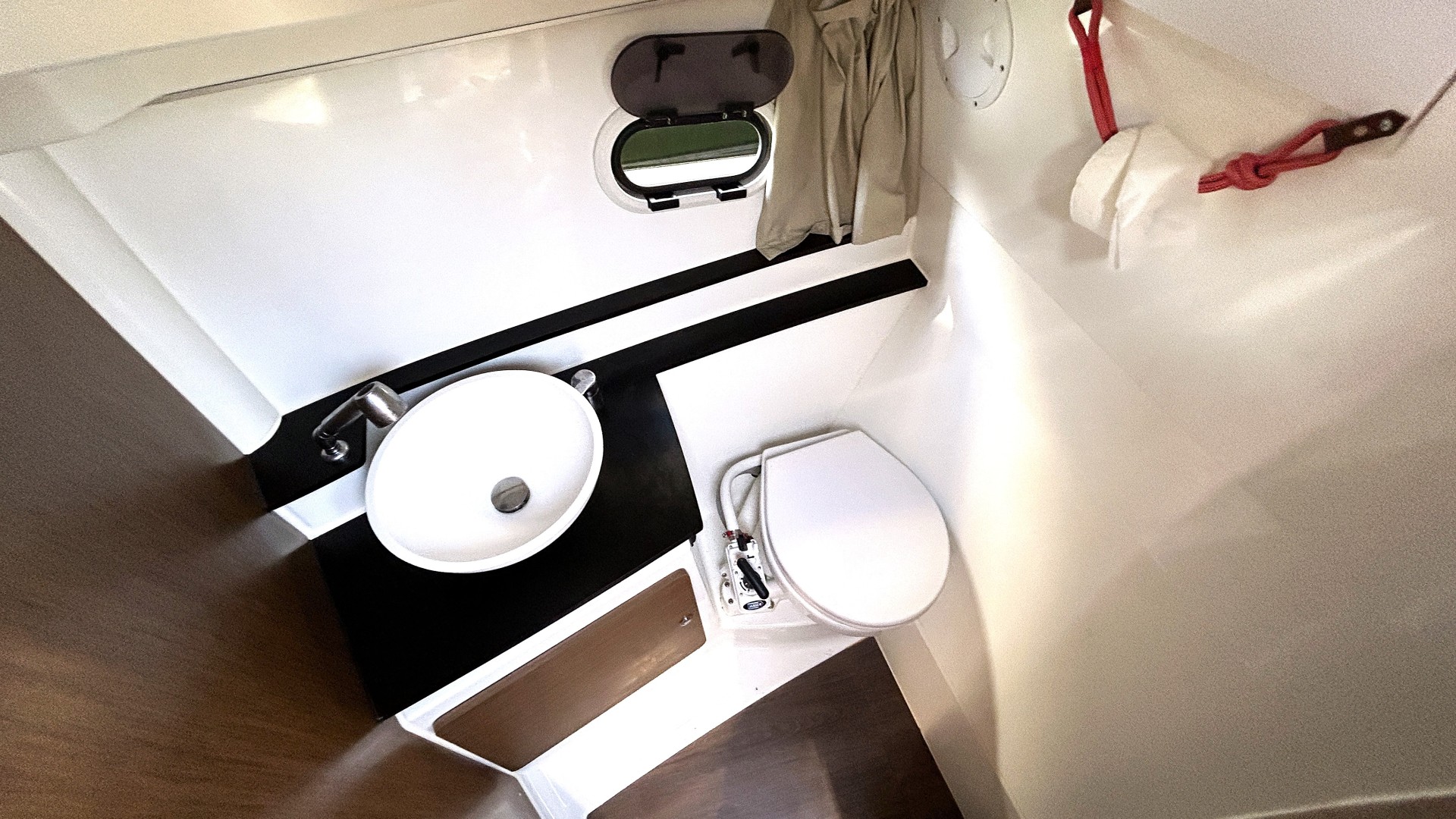 JEANNEAU - CAP CAMARAT 8,5WA à vendre