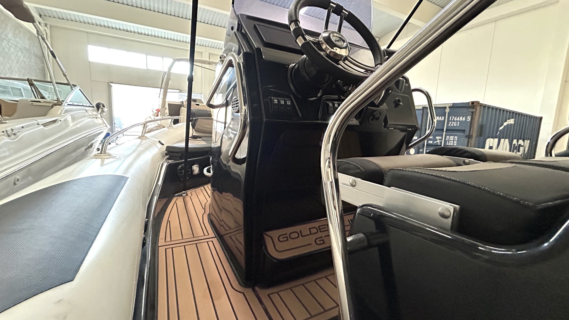 GRAND BOATS - Golden Line 750 à vendre