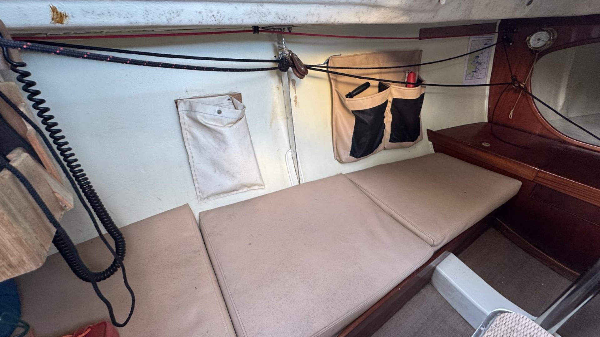 LATITUDE 46 - TOFINOU 9.50 à vendre