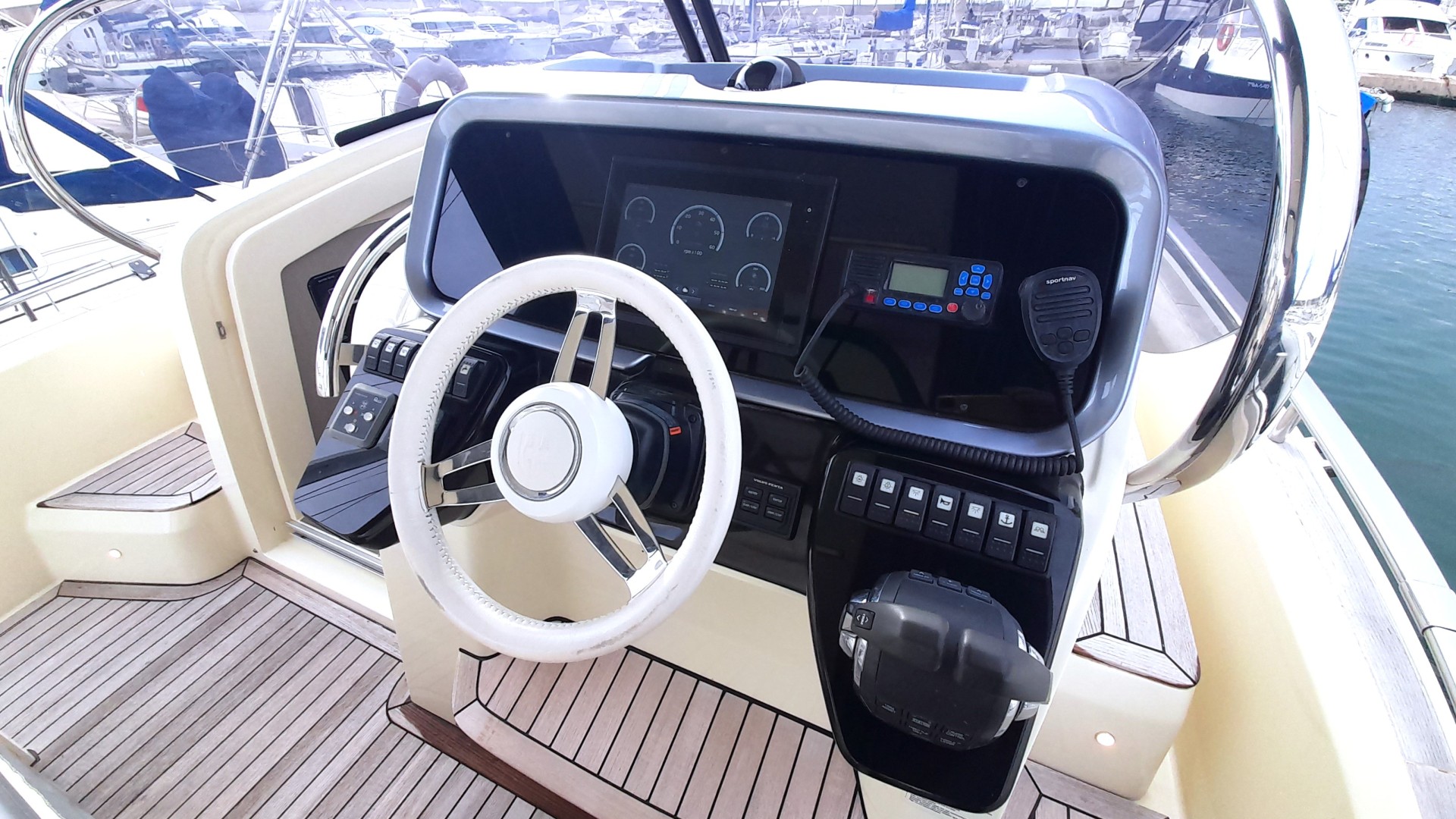 INVICTUS - GT 320 à vendre