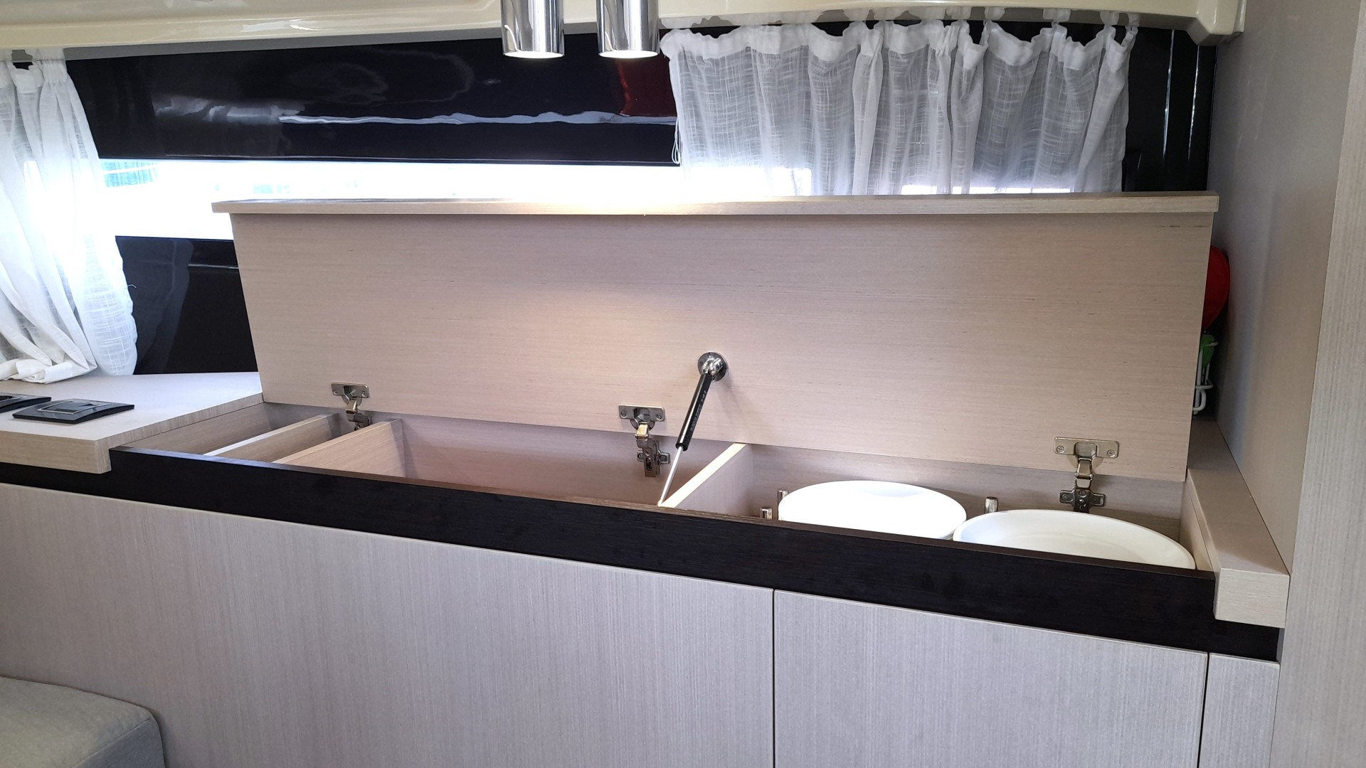 INVICTUS - GT 320 à vendre