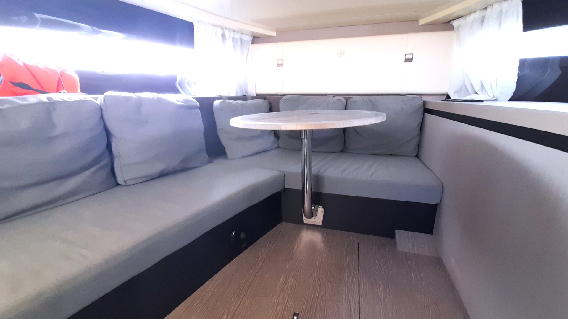 INVICTUS - GT 320 à vendre