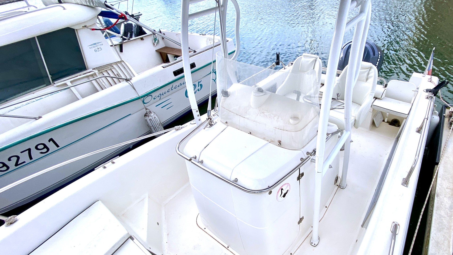 WHITE SHARK - 225 à vendre