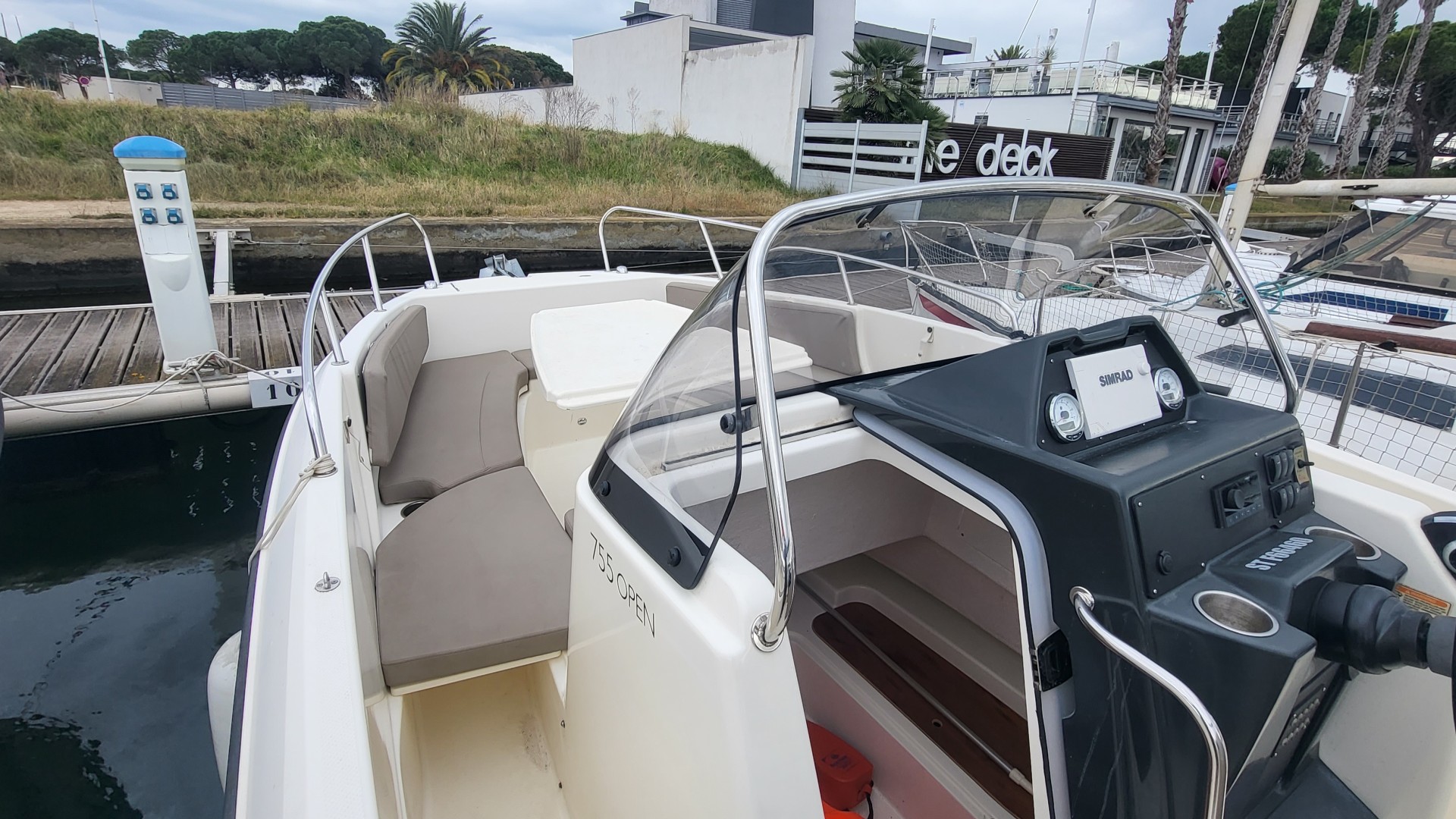 QUICKSILVER - ACTIVE 755 Open à vendre