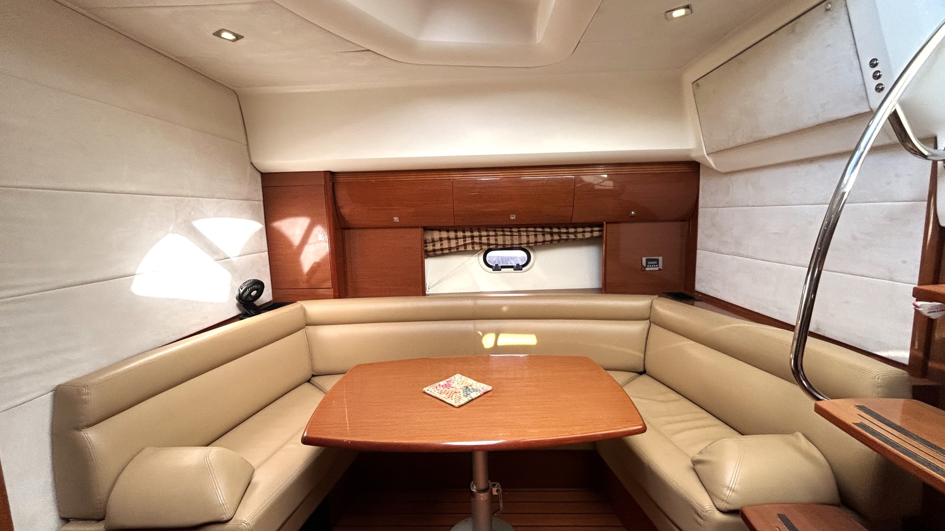 JEANNEAU - PRESTIGE 42 S à vendre