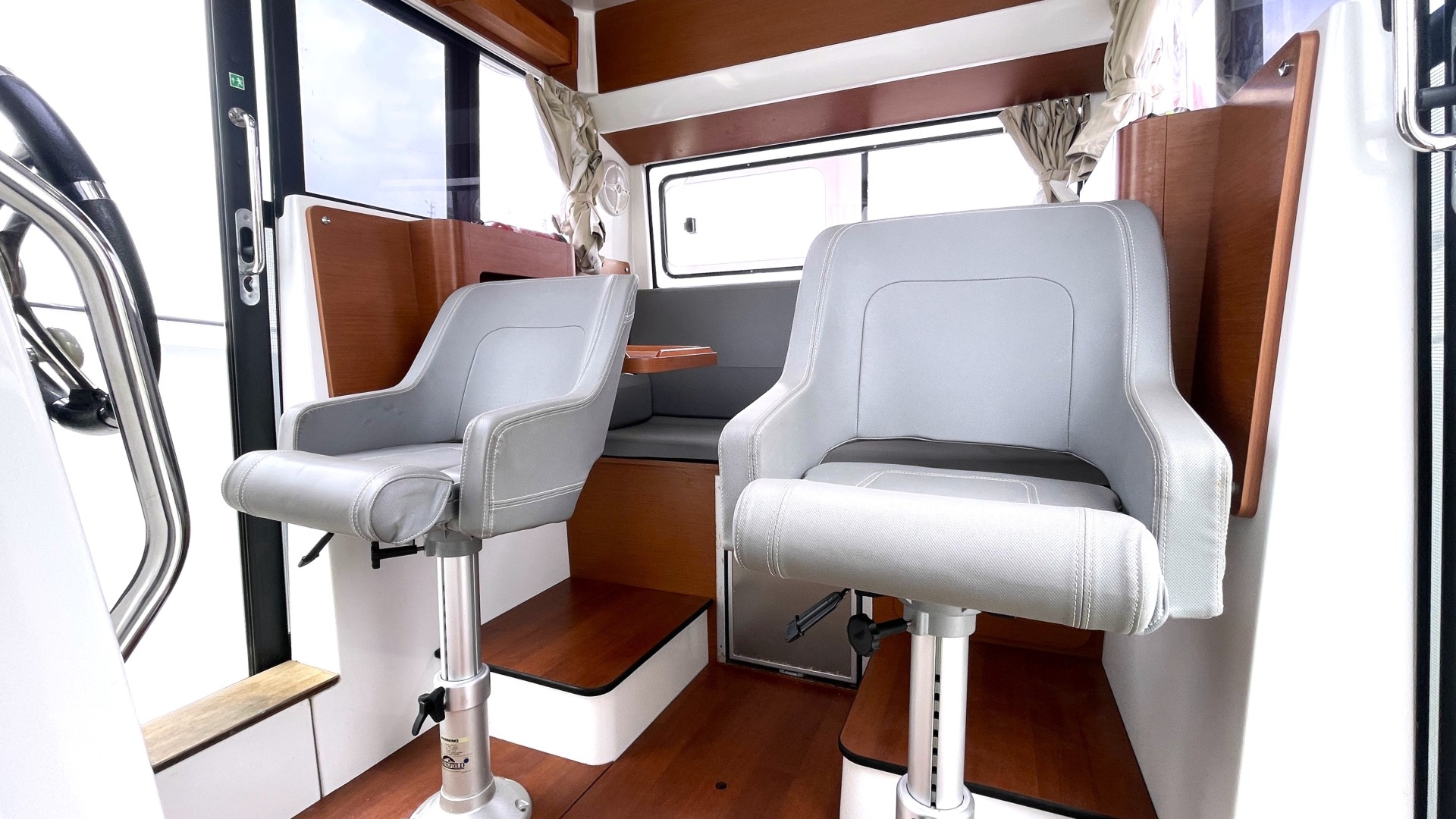 BENETEAU - BARRACUDA 9 FLY à vendre