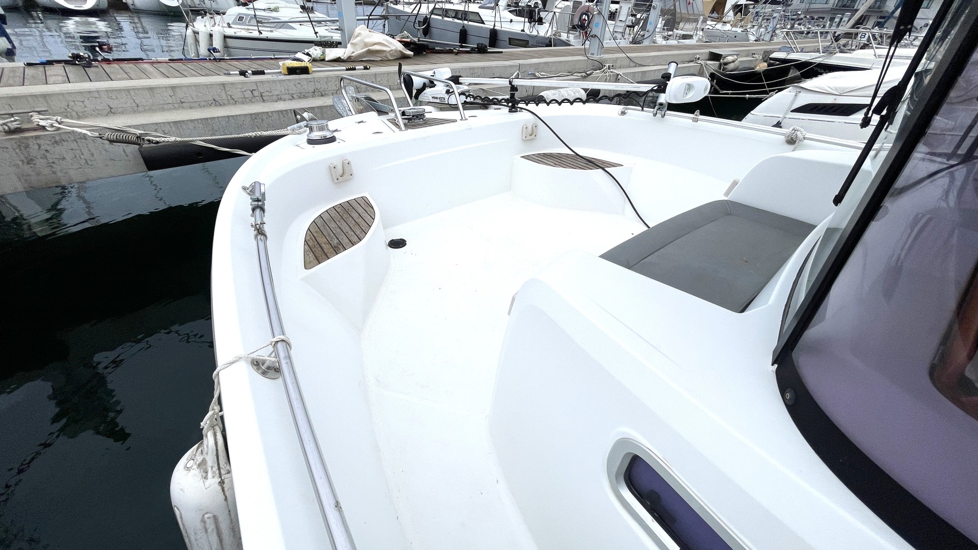 BENETEAU - BARRACUDA 9 FLY à vendre