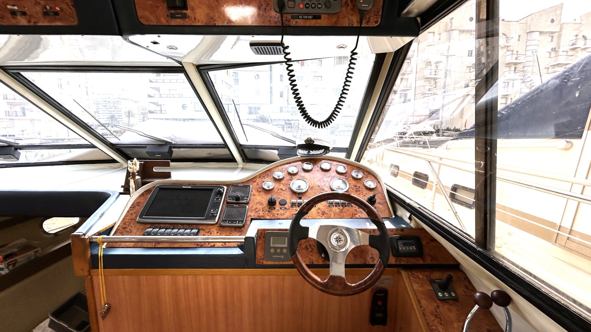 PRINCESS - 45 FLY à vendre