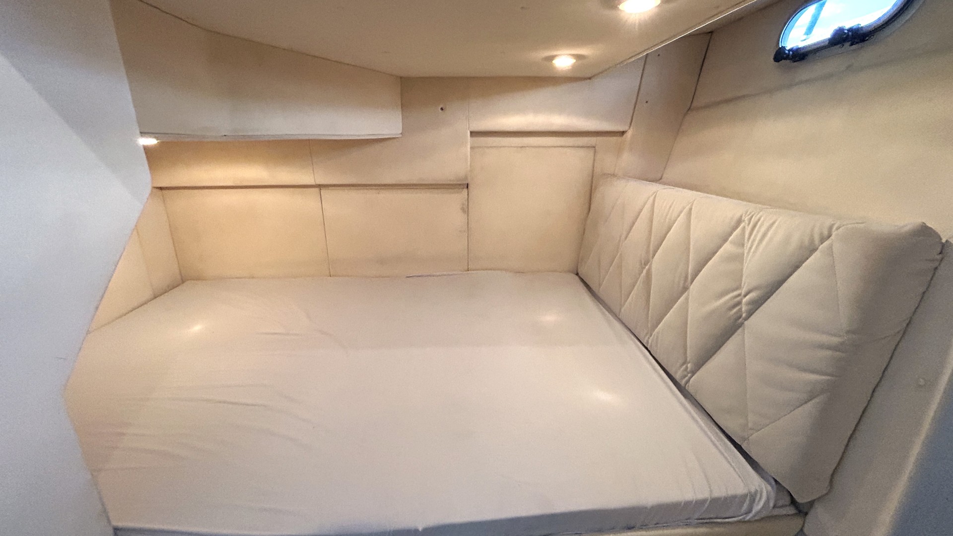 BAYLINER - 3988 à vendre