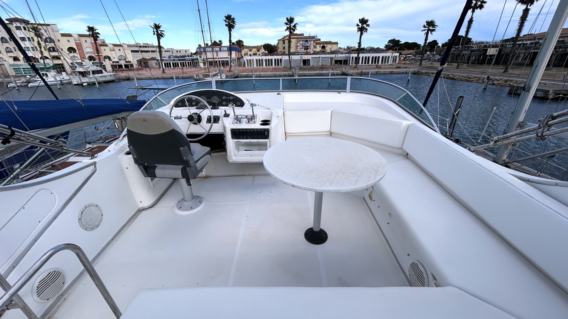 BAYLINER - 3988 à vendre