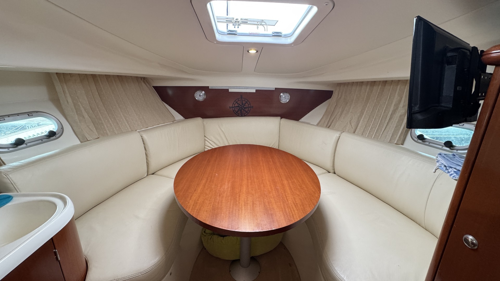 JEANNEAU - LEADER 805 DIESEL à vendre