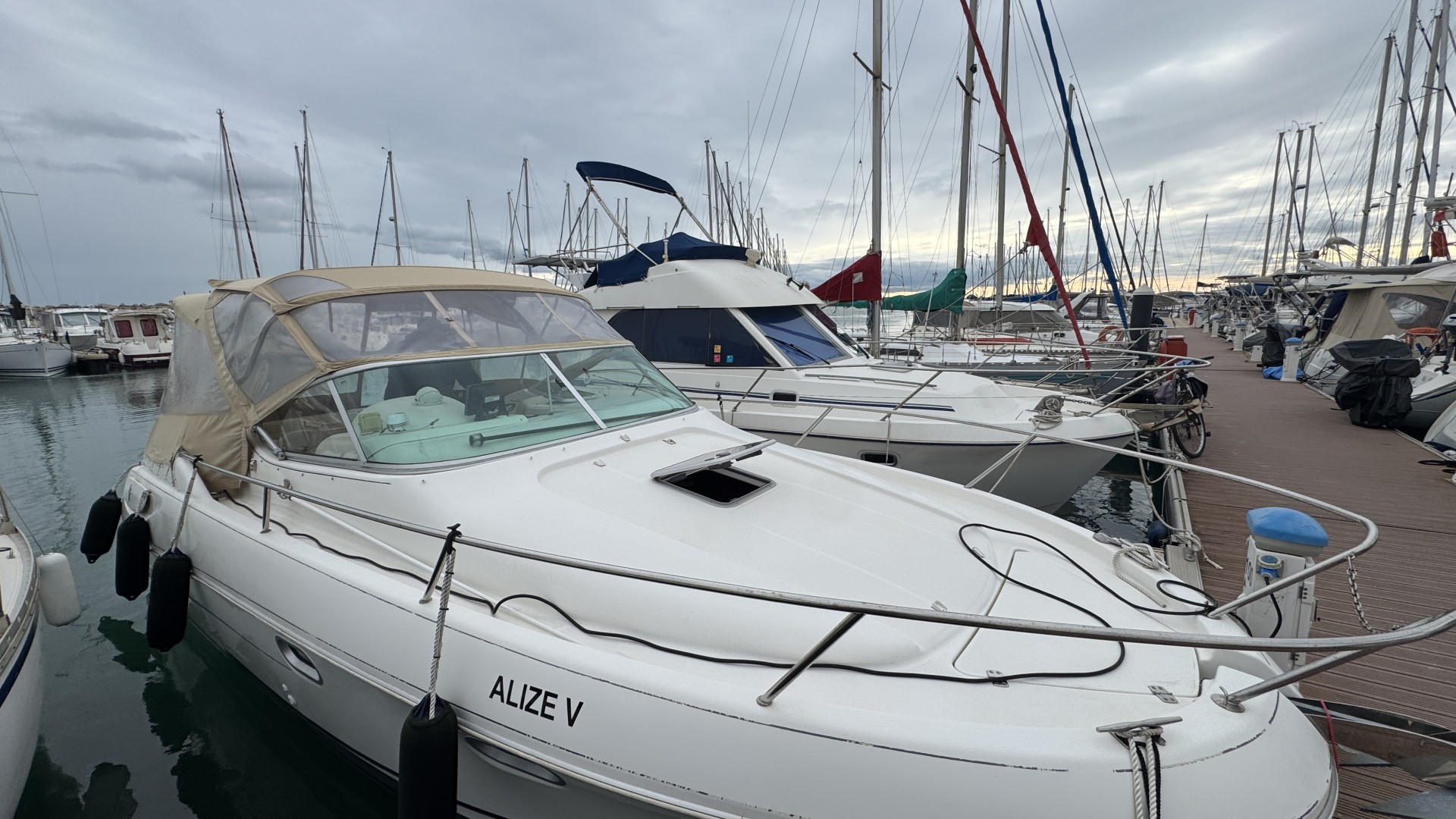 JEANNEAU - LEADER 805 DIESEL à vendre