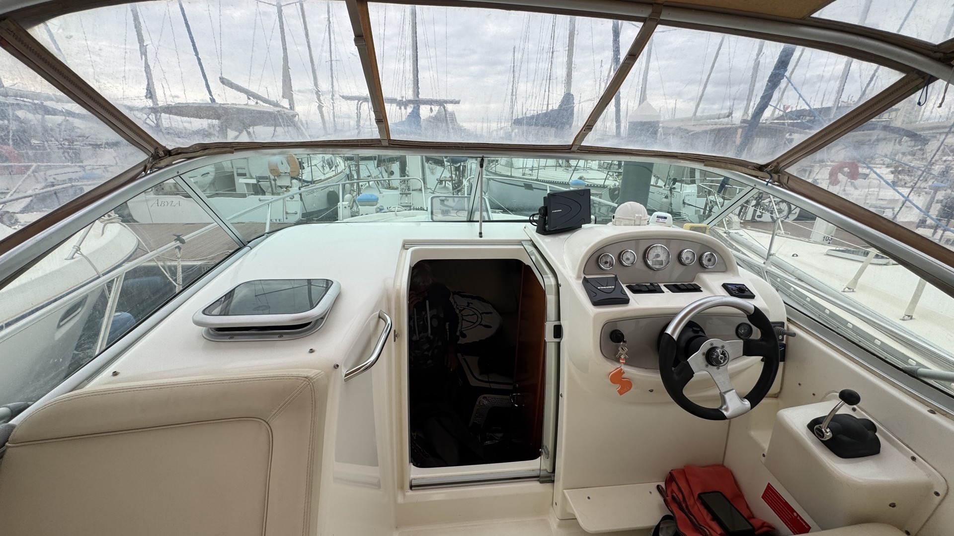 JEANNEAU - LEADER 805 DIESEL à vendre