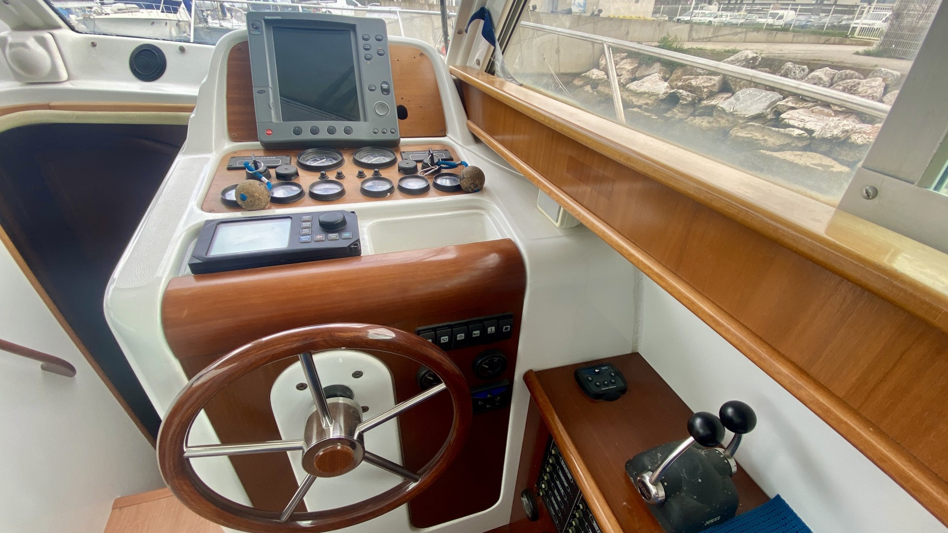 BENETEAU - ANTARES 10.80 à vendre