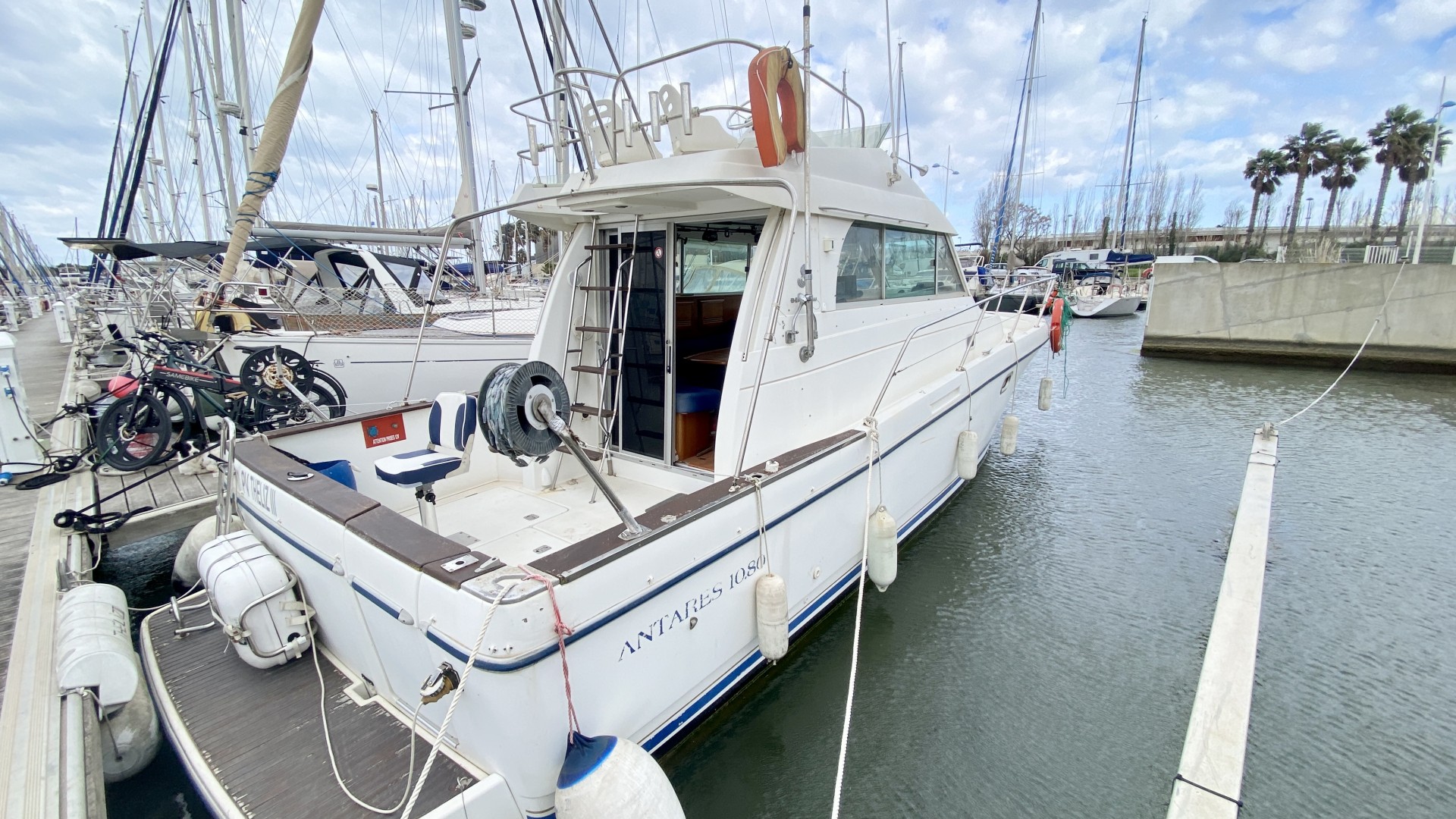BENETEAU - ANTARES 10.80 à vendre
