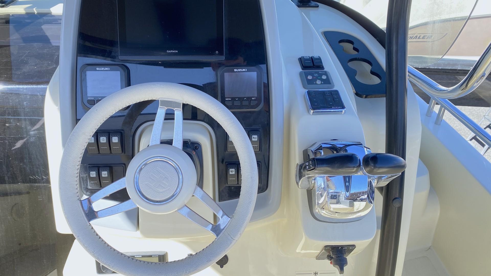 INVICTUS - 270 CX à vendre