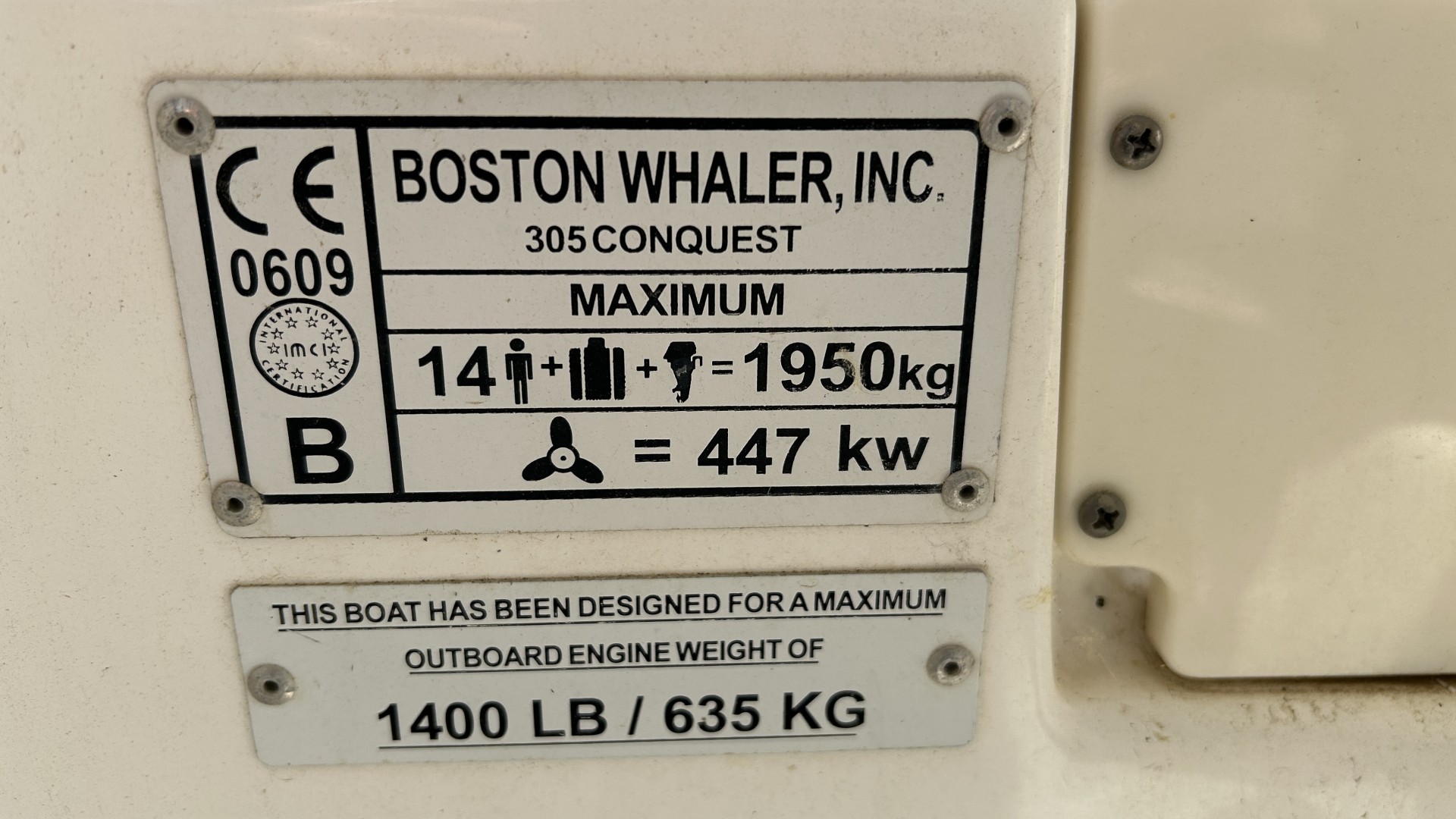 BOSTON WHALER - 305 CONQUEST à vendre