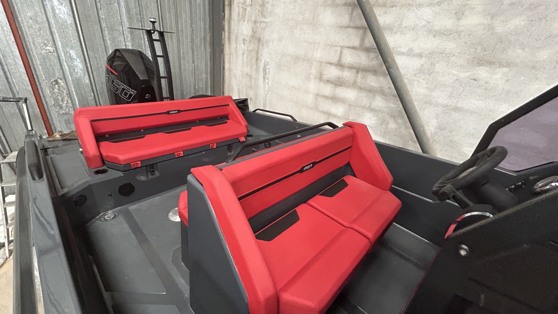 IRON - 827 à vendre