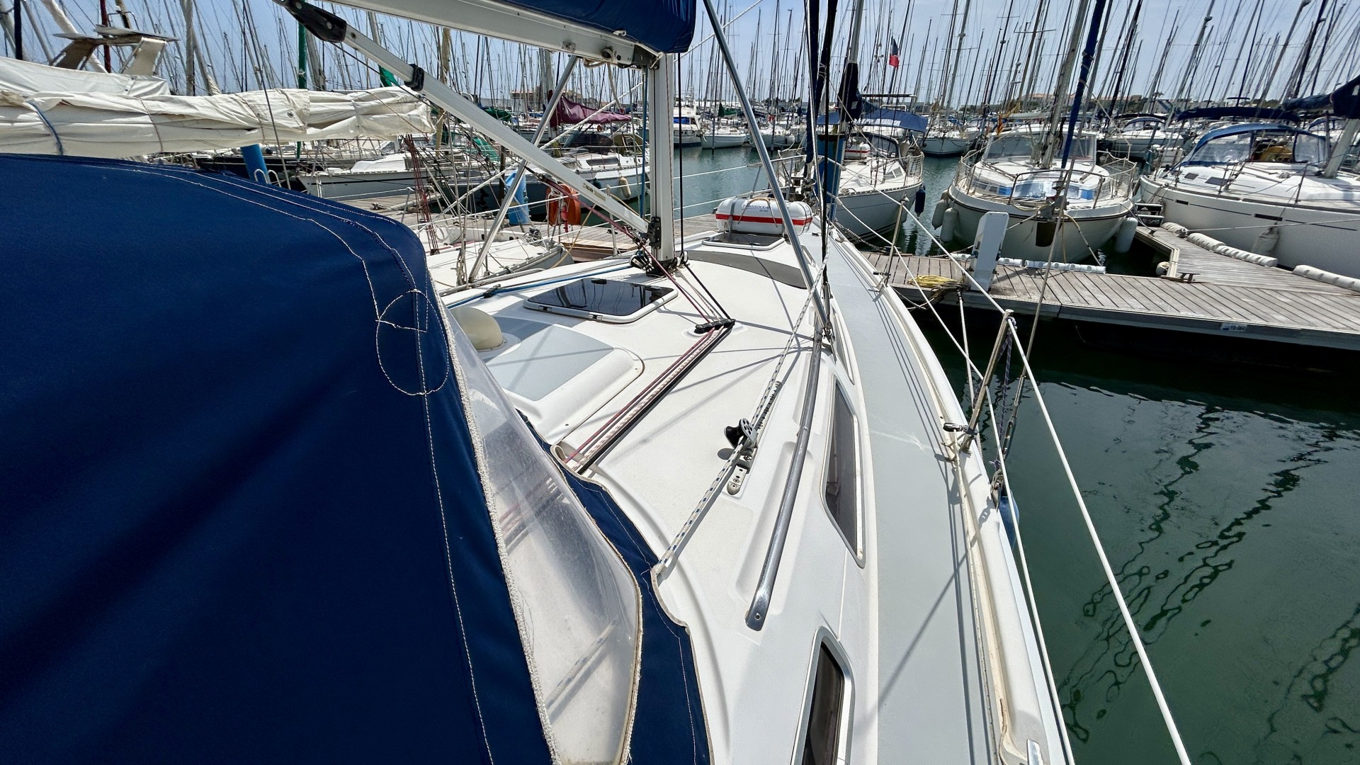 HUNTER MARINE - 356 à vendre