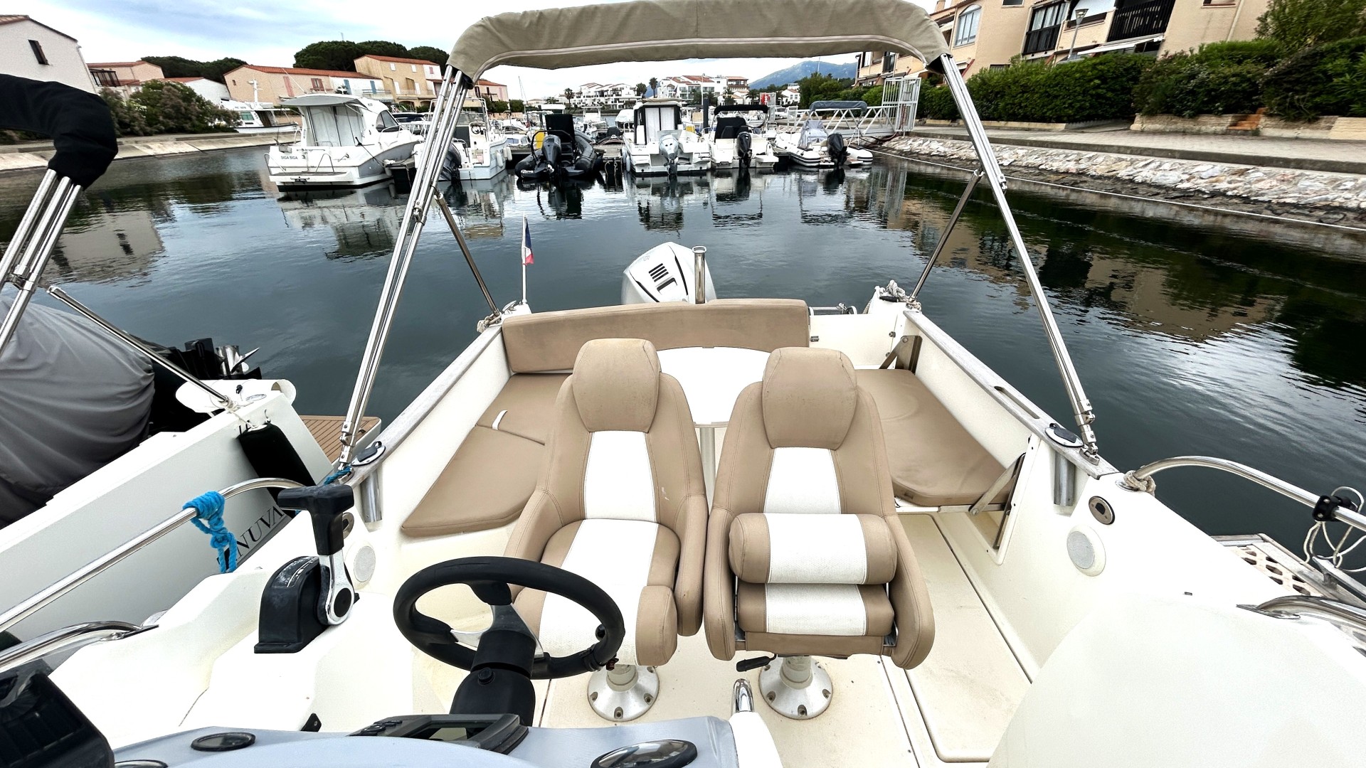 JEANNEAU - CAP CAMARAT 755 WA à vendre