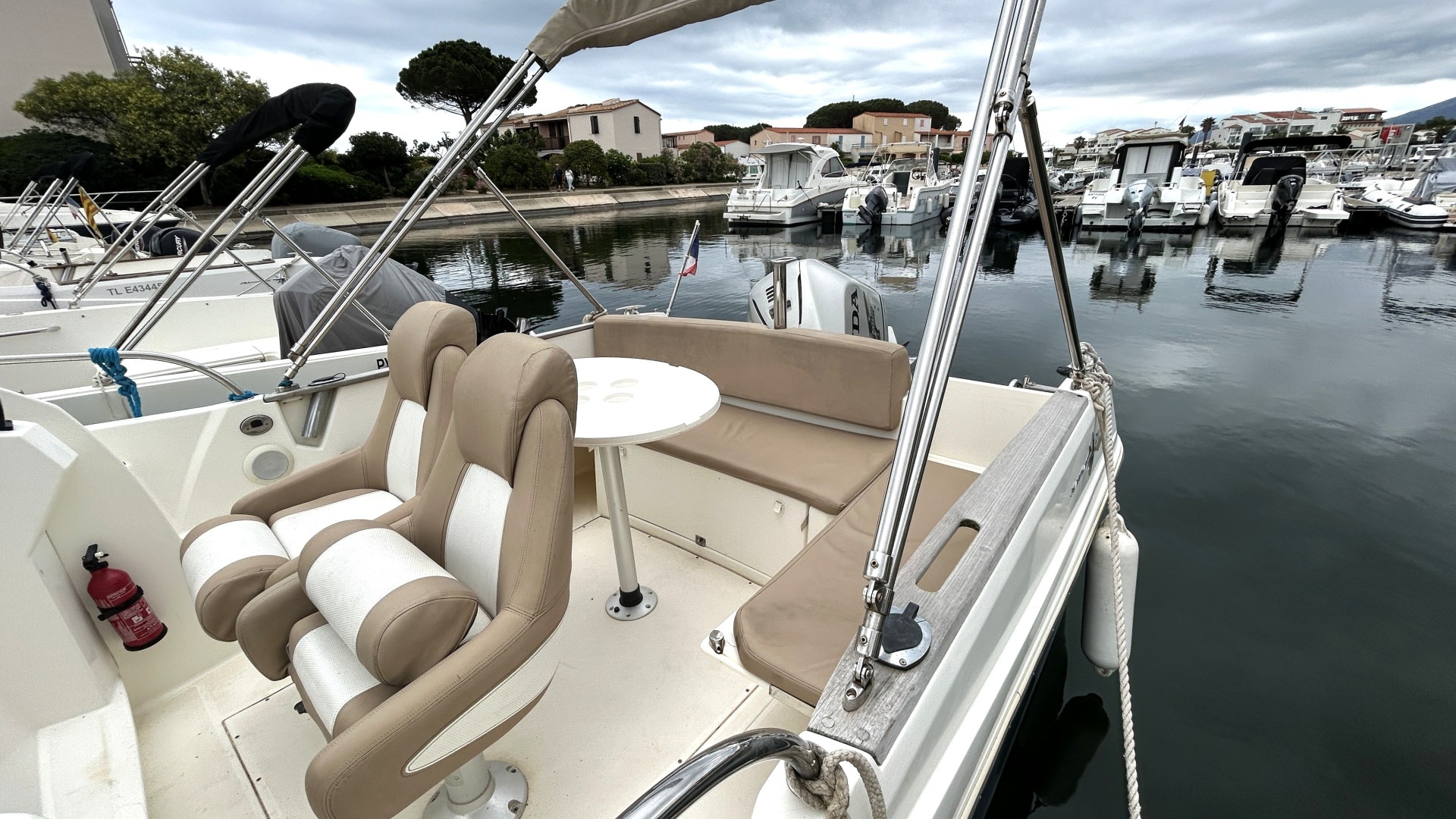JEANNEAU - CAP CAMARAT 755 WA à vendre
