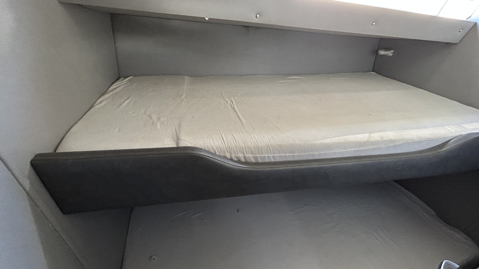 GUY COUACH - 1401 à vendre