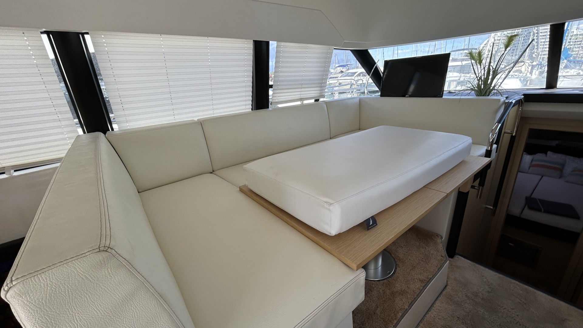 JEANNEAU - Prestige 420 Fly à vendre