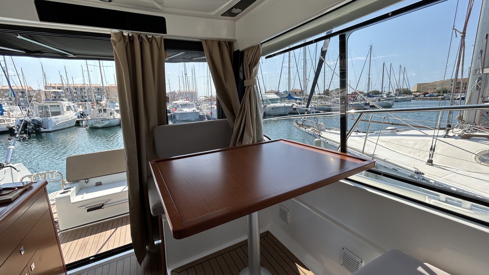 JEANNEAU - MERRY FISHER 895 à vendre