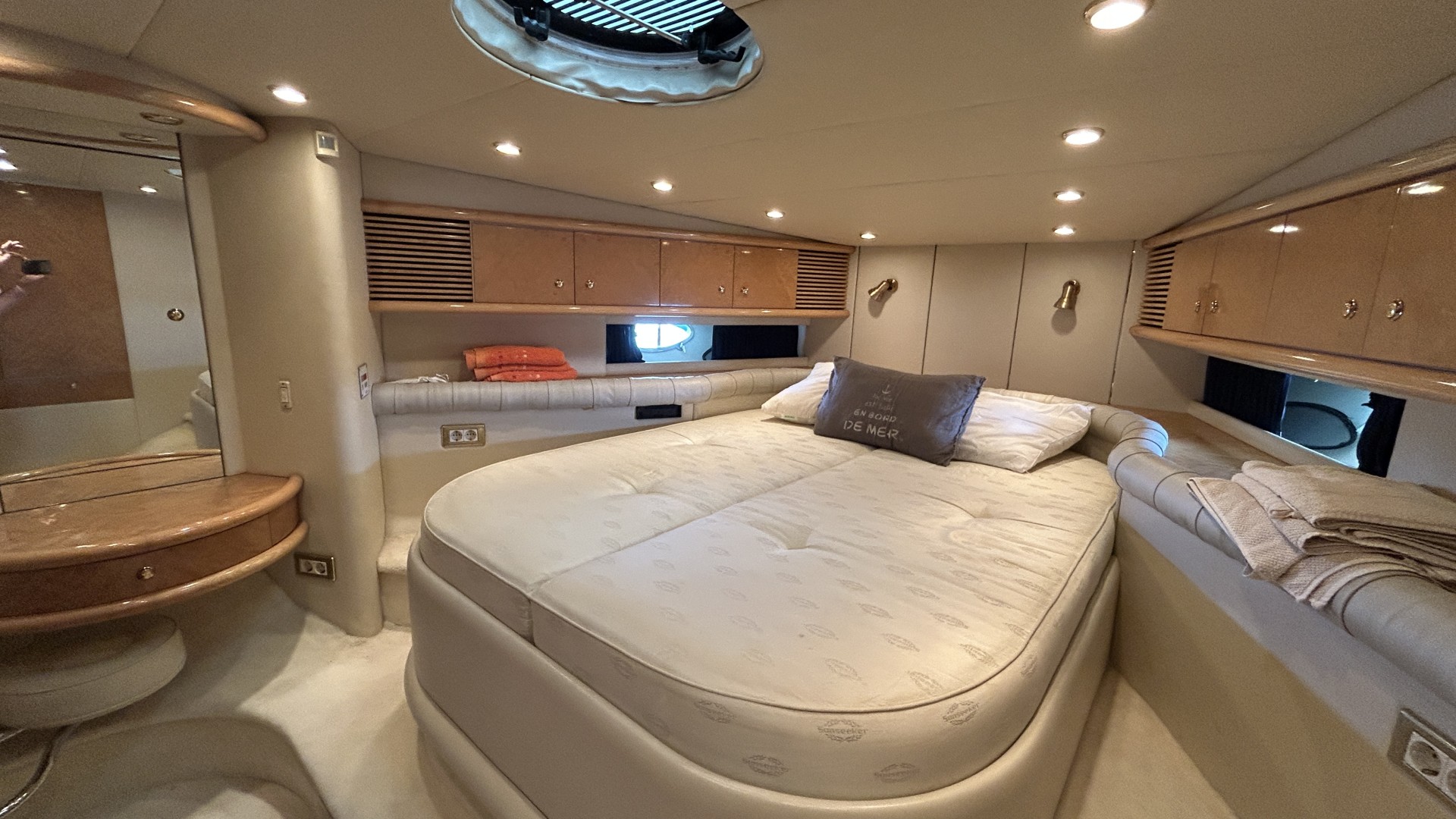 SUNSEEKER - Predator 63 à vendre