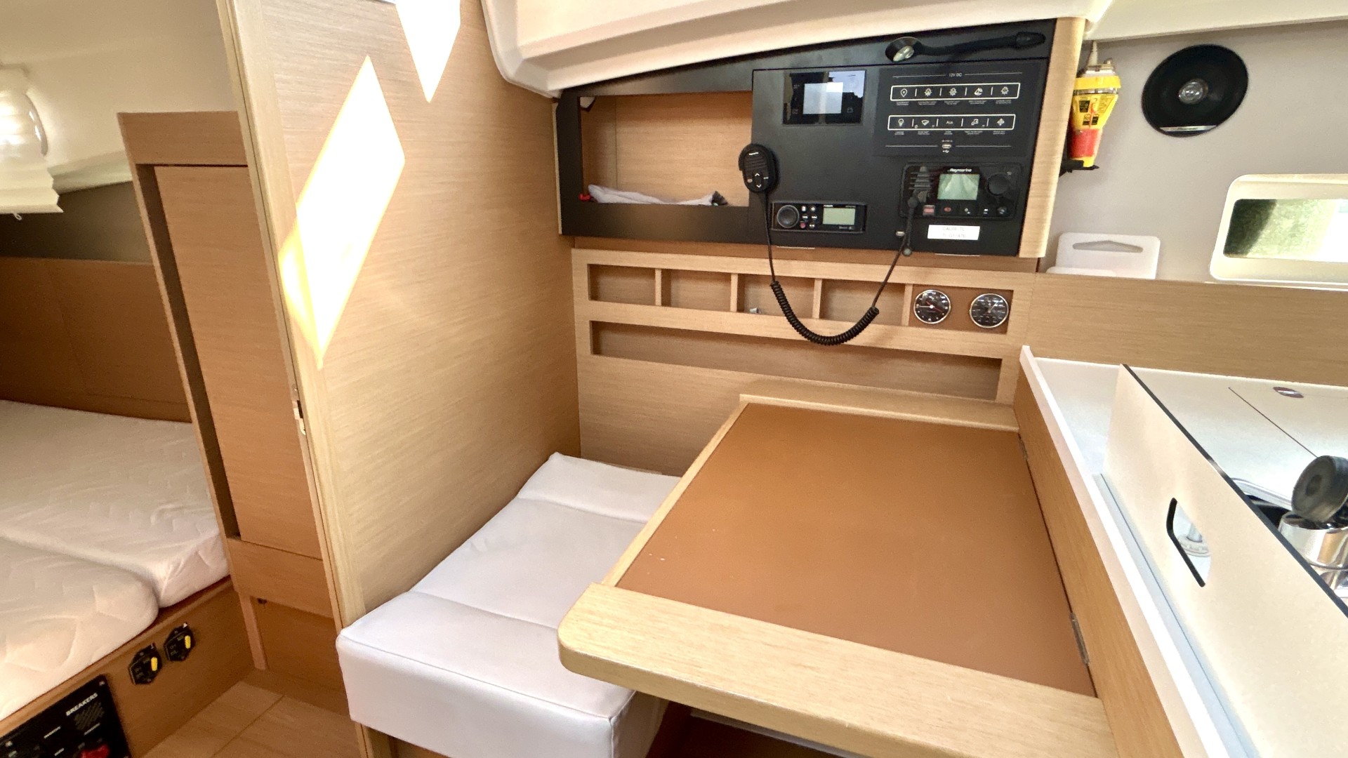 JEANNEAU - SUN ODYSSEY 410 à vendre