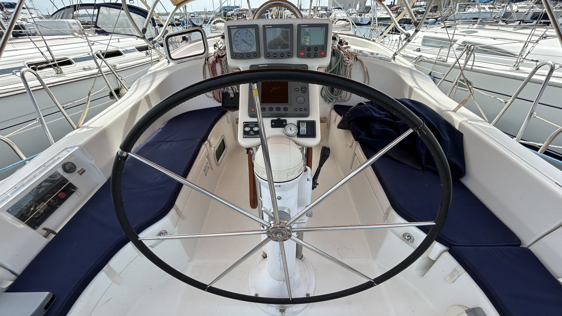 BENETEAU - OCEANIS 423 CLIPPER à vendre