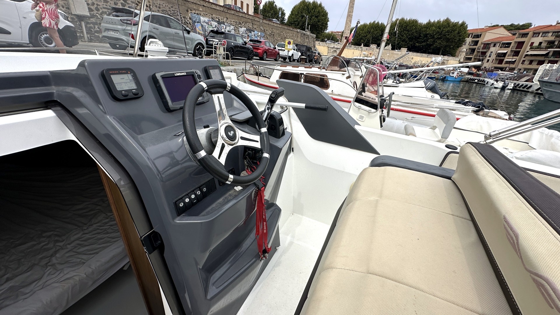 BENETEAU - FLYER 7.7 SUNDECK à vendre