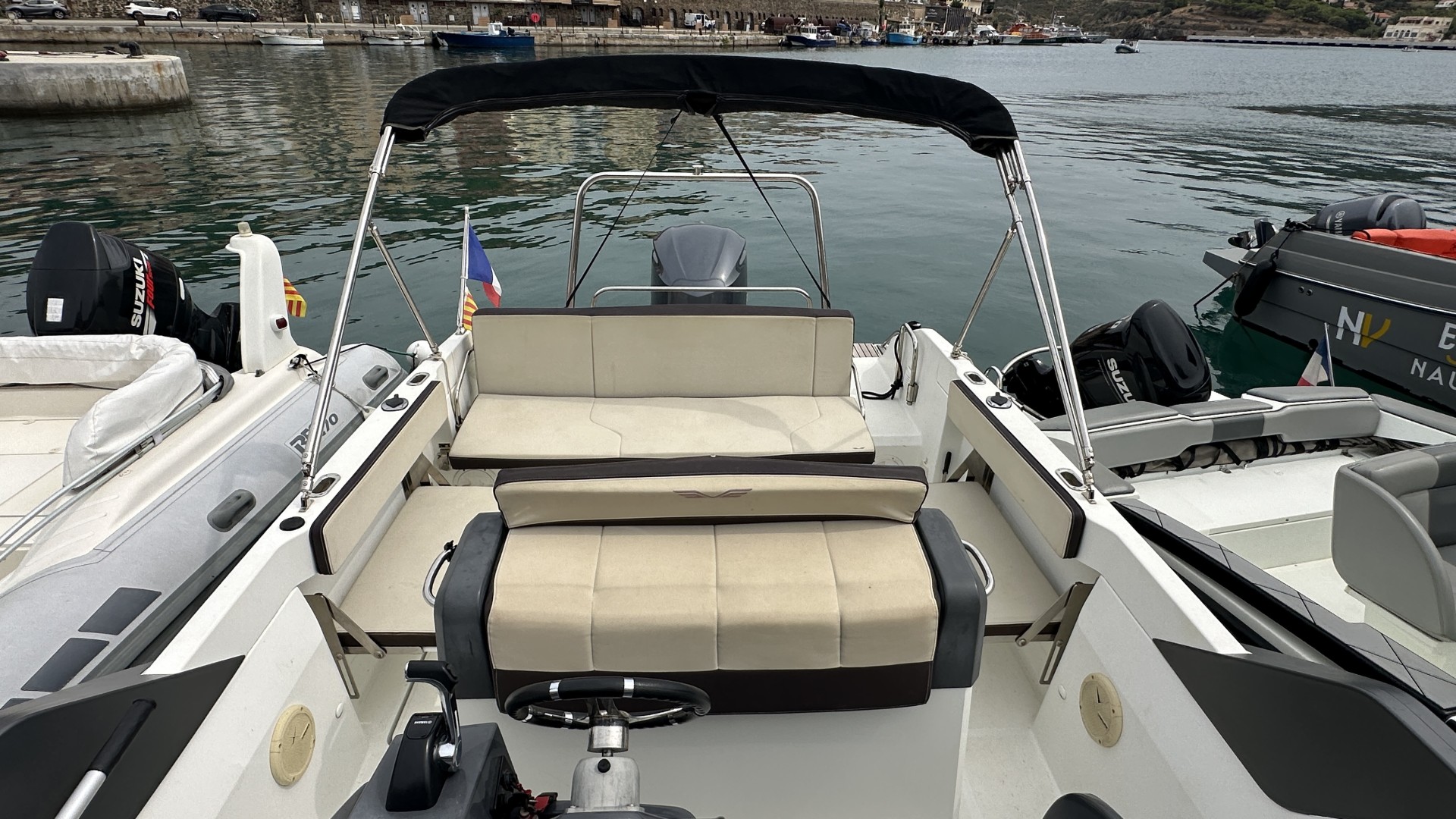 BENETEAU - FLYER 7.7 SUNDECK à vendre