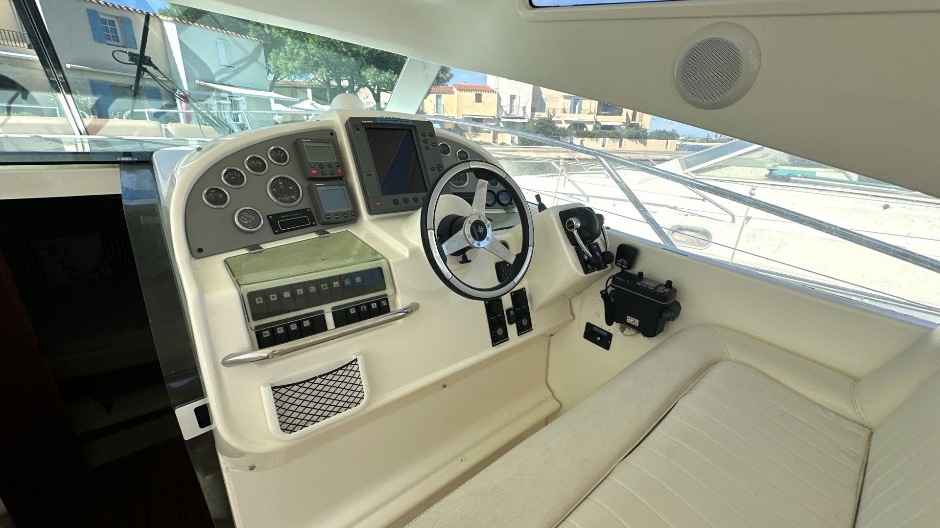 JEANNEAU - PRESTIGE 34 HARD-TOP à vendre