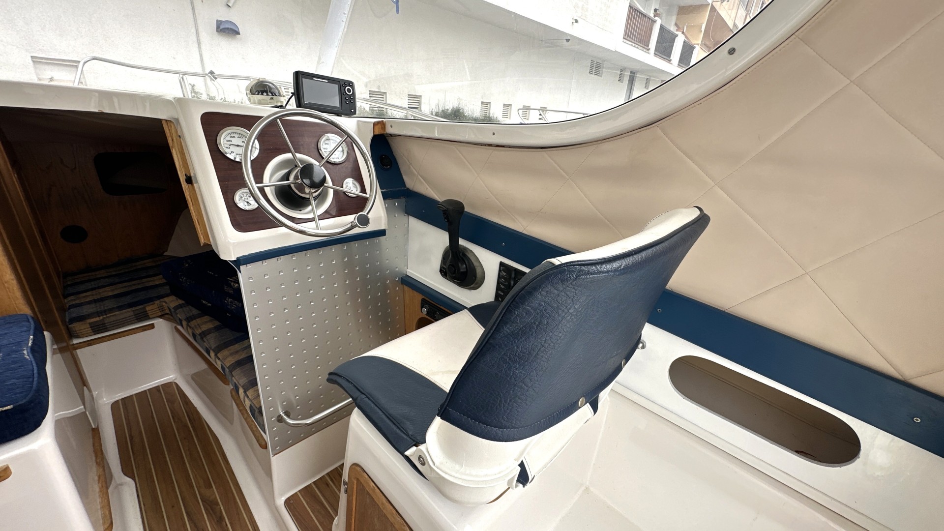 QUICKSILVER - 650 WEEKEND à vendre