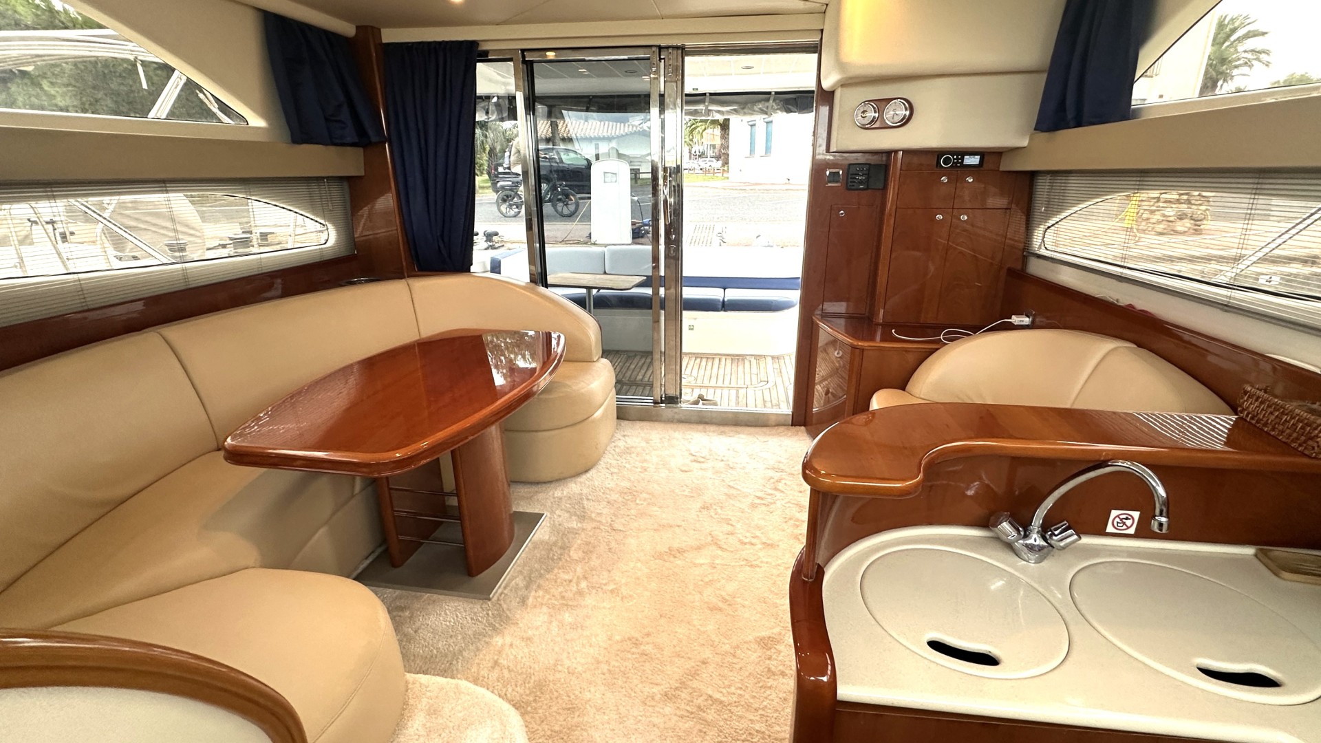 PRINCESS - 45 FLY à vendre