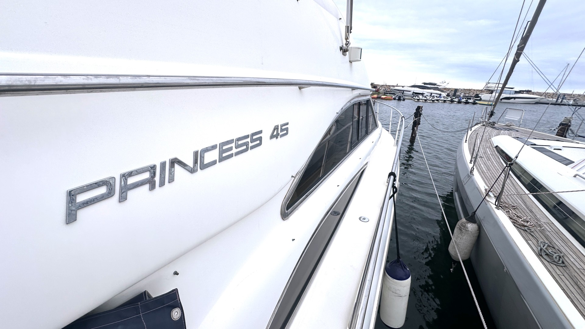 PRINCESS - 45 FLY à vendre