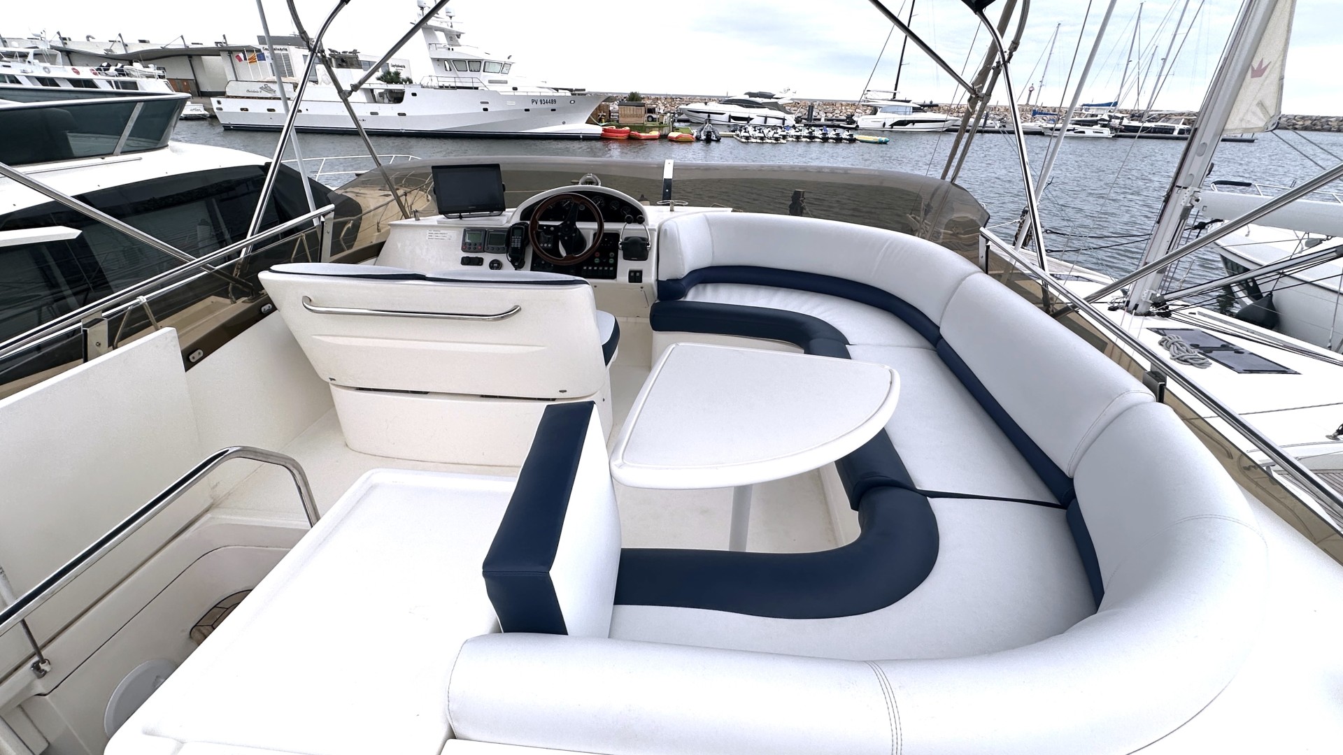 PRINCESS - 45 FLY à vendre