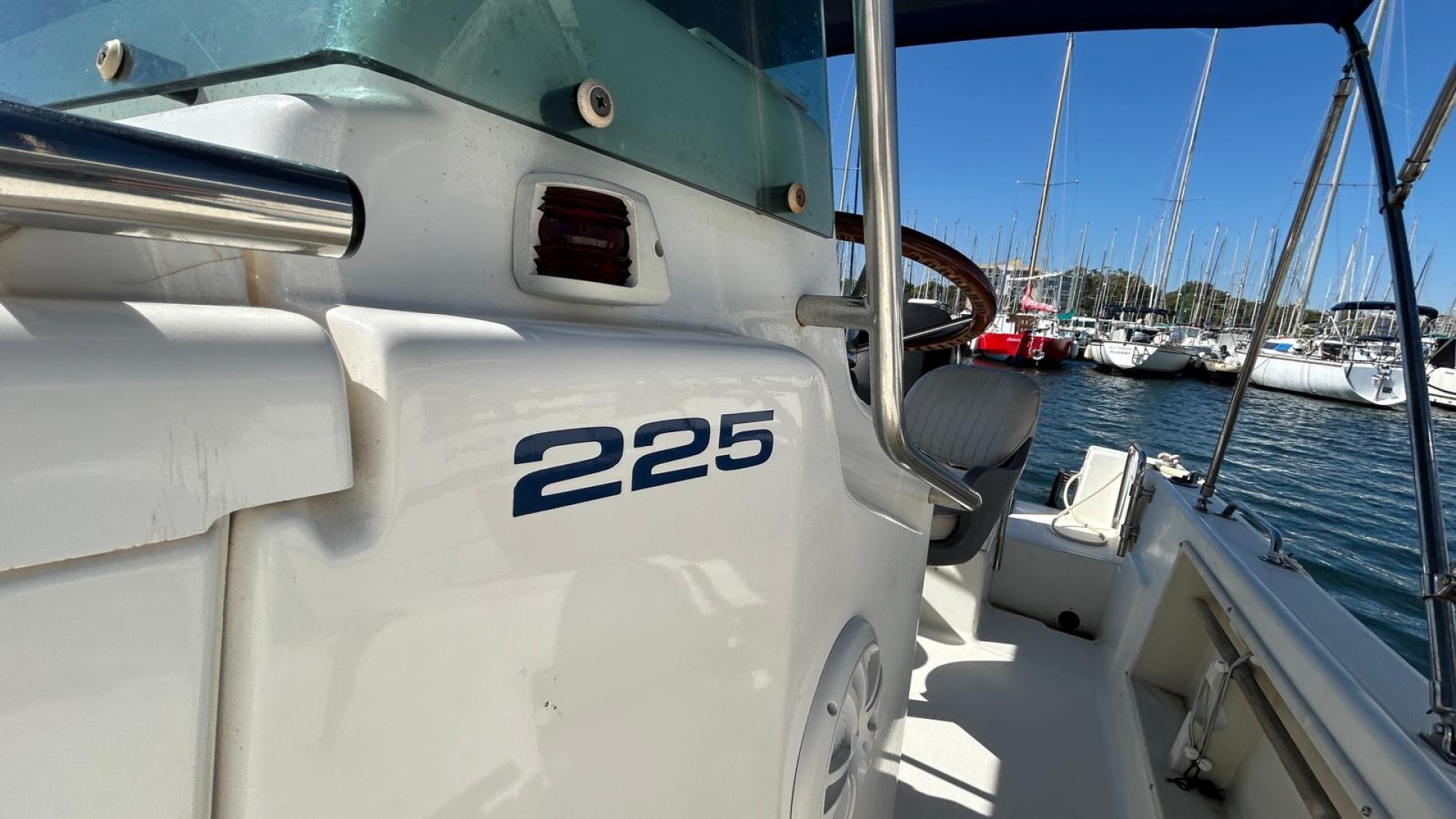 KELT WHITE SHARK - 225 à vendre