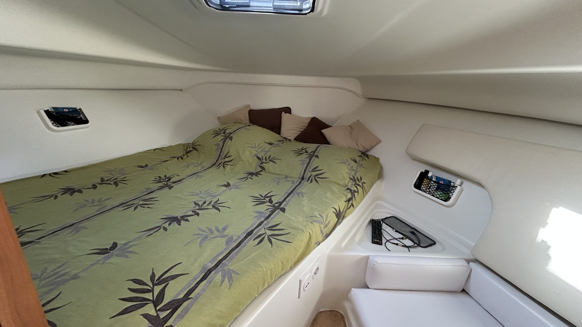 ST BOATS - 27 Fly à vendre